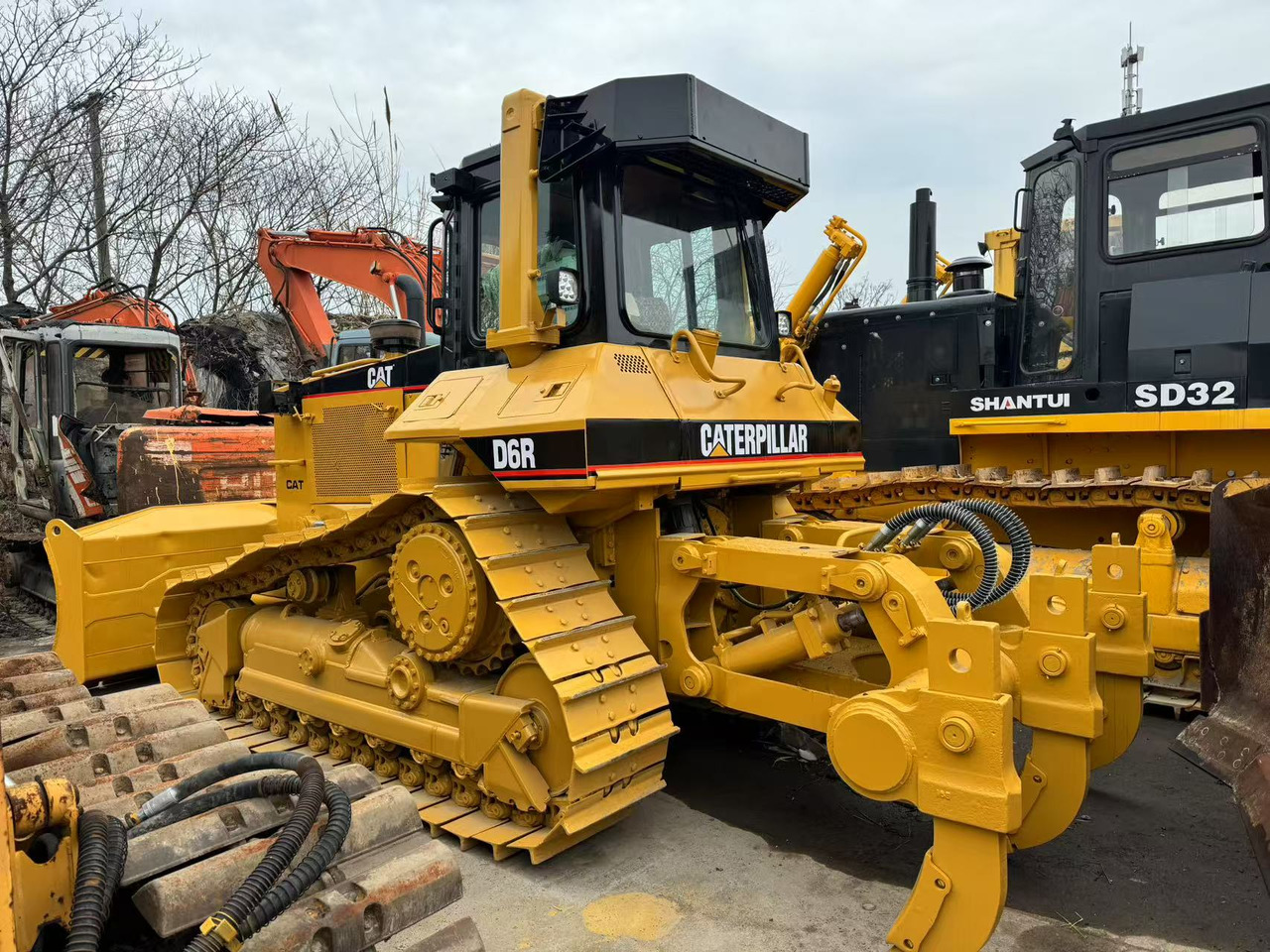 CATERPILLAR Bulldozer D6R Good Condition Click Here for Discount - بلدوزر: صور 3 CATERPILLAR Bulldozer D6R Good Condition Click Here for Discount - بلدوزر: صور 3