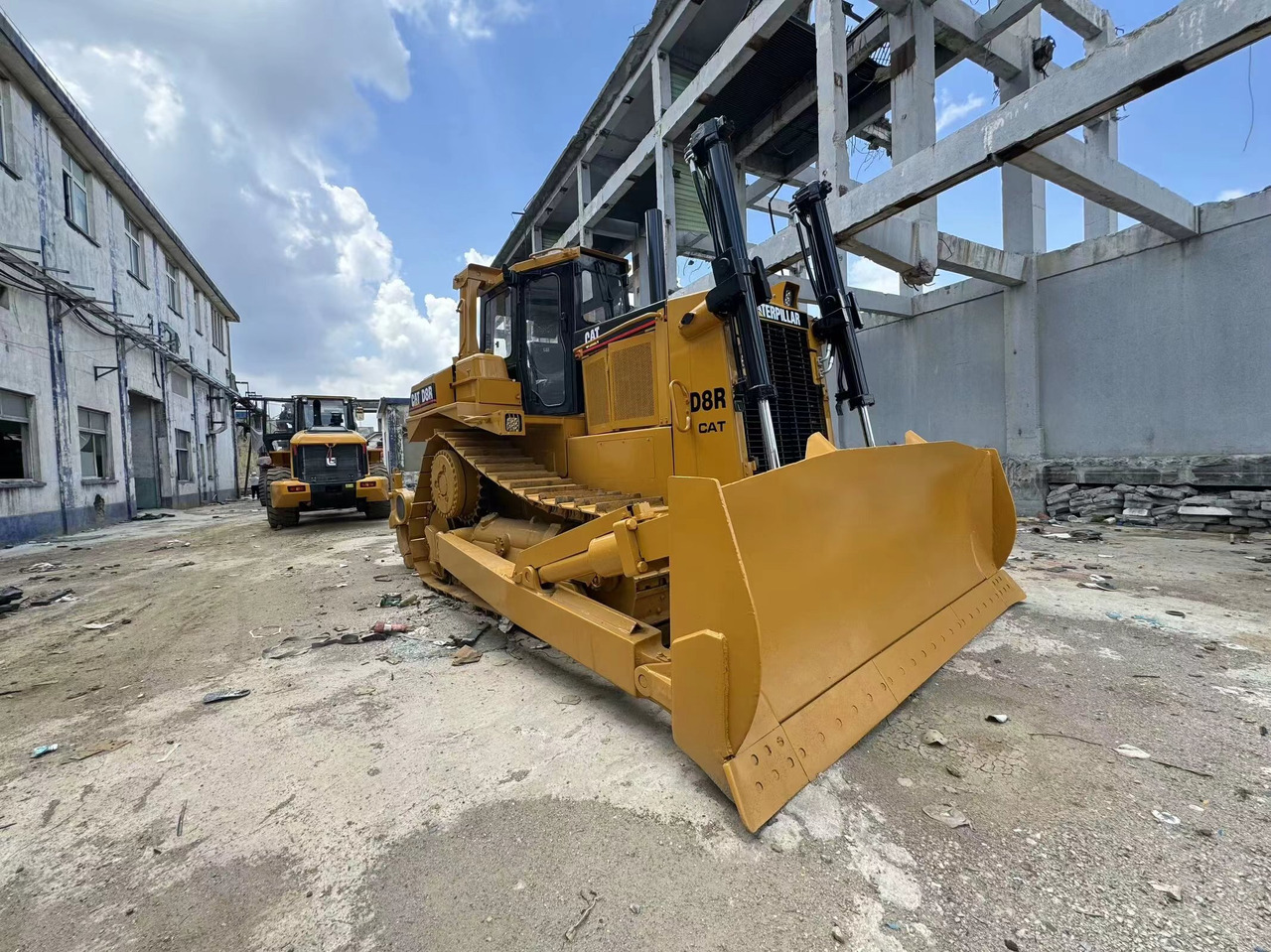 CATERPILLAR D8R Bulldozer Click for Discount - بلدوزر: صور 3 CATERPILLAR D8R Bulldozer Click for Discount - بلدوزر: صور 3