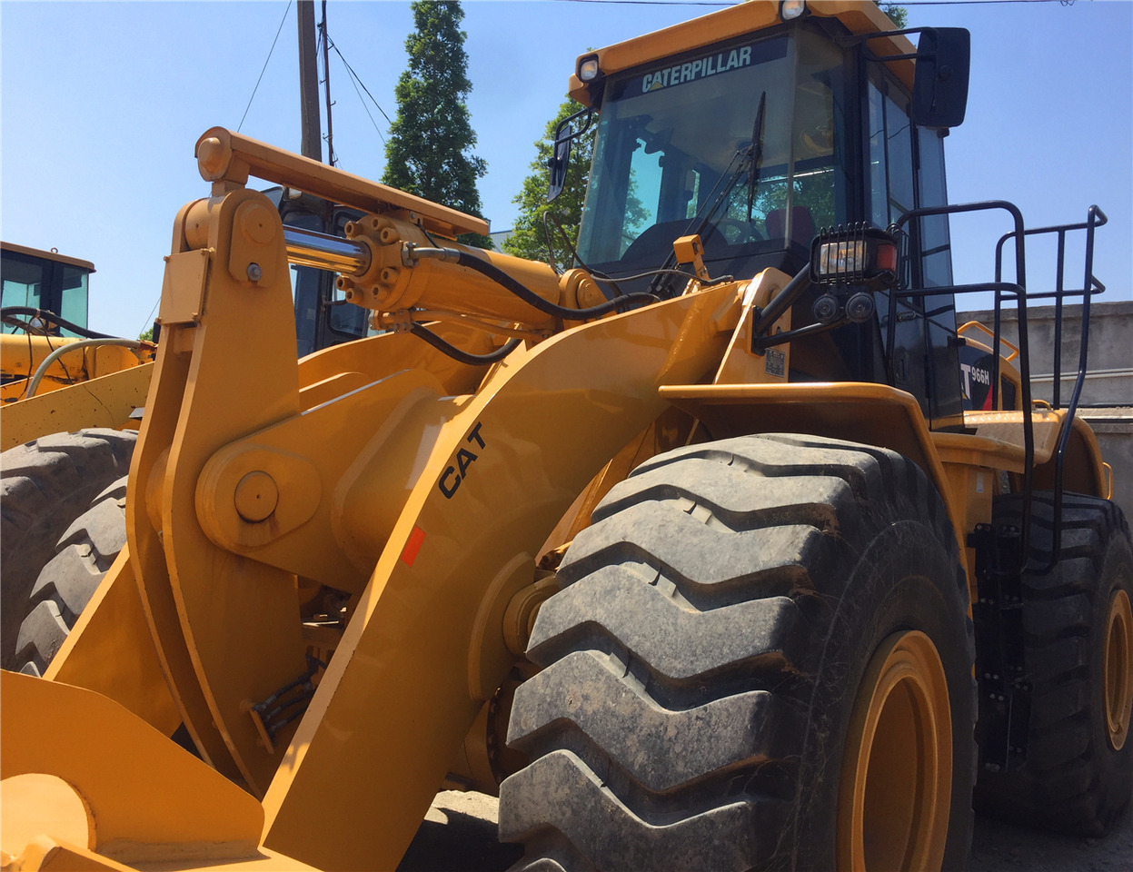CATERPILLAR Wheel Loader 966H Click Here for Discount - اللودر بعجل: صور 4 CATERPILLAR Wheel Loader 966H Click Here for Discount - اللودر بعجل: صور 4