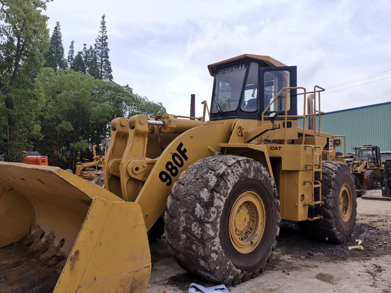 CATERPILLAR Wheel Loader CAT 980F - اللودر بعجل: صور 4 CATERPILLAR Wheel Loader CAT 980F - اللودر بعجل: صور 4