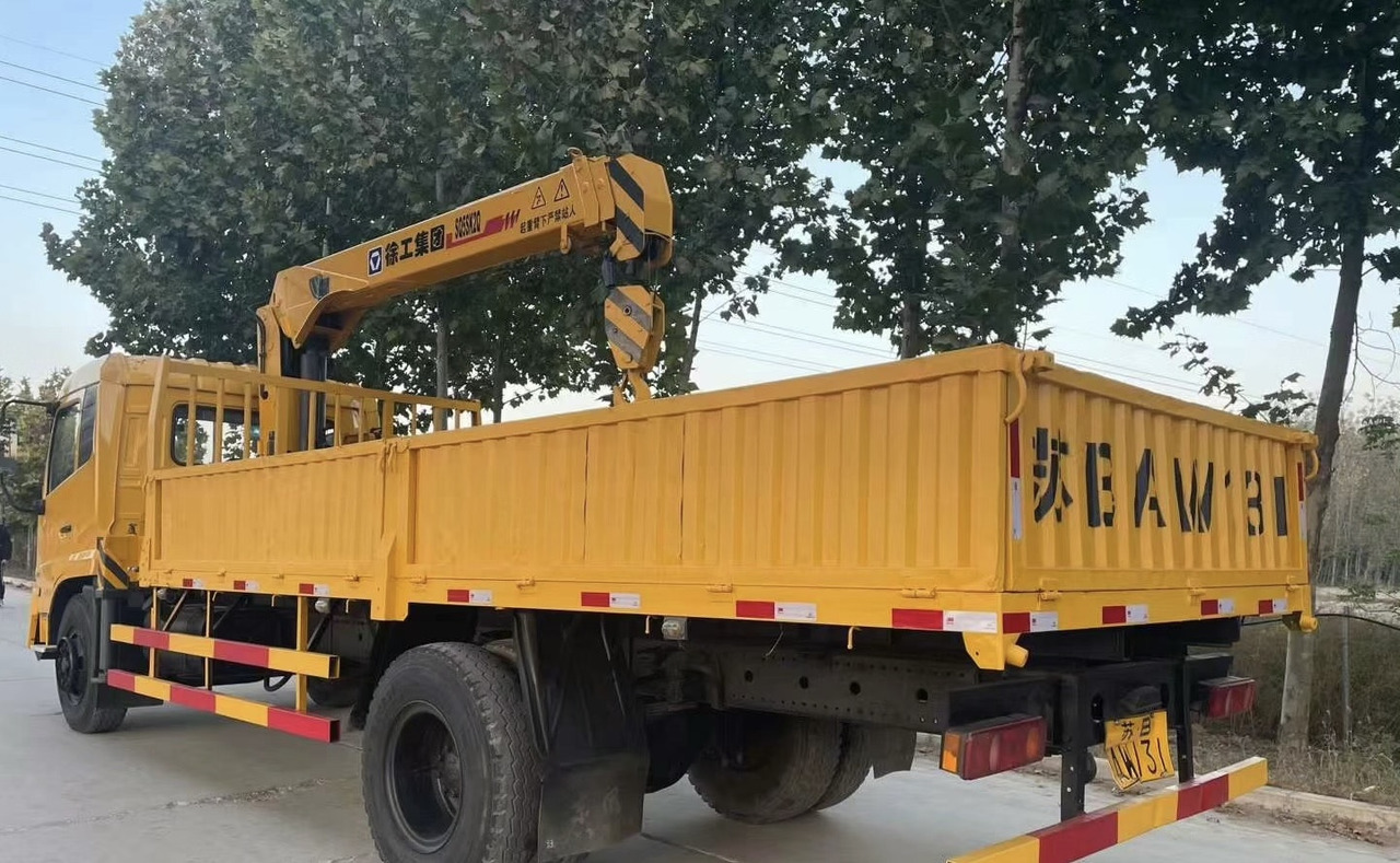 DONGFENG 4X4 CLICK HERE FOR DISCOUNT - شاحنة كرين: صور 3 DONGFENG 4X4 CLICK HERE FOR DISCOUNT - شاحنة كرين: صور 3