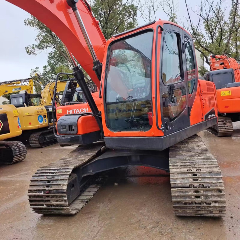 Doosan DX 140 Excavator Click for Discount - حفارة: صور 3 Doosan DX 140 Excavator Click for Discount - حفارة: صور 3