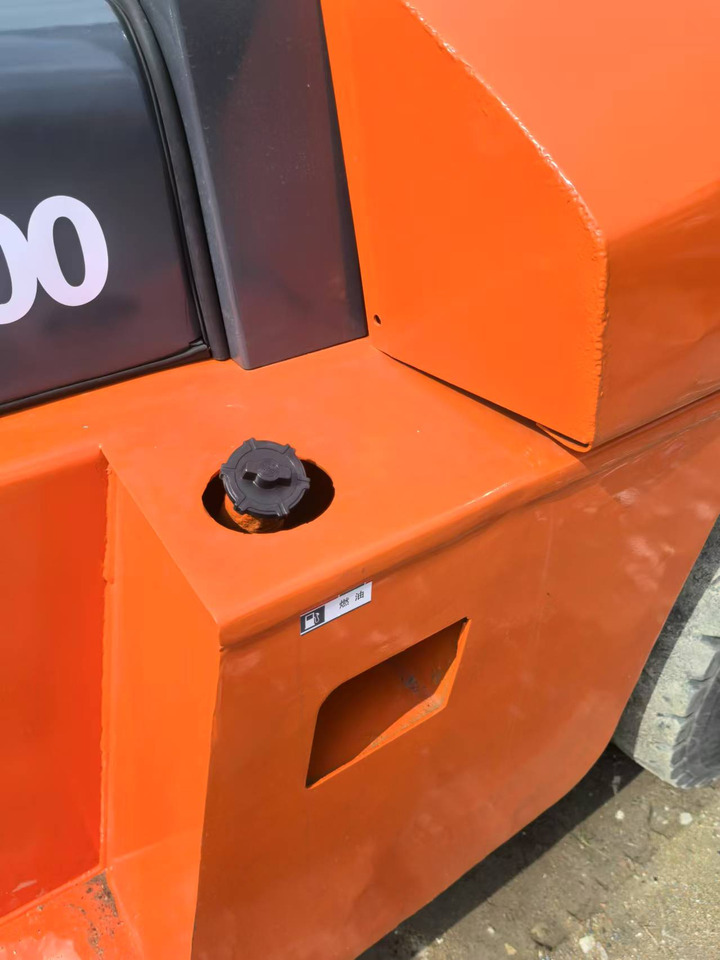 HELI Forklift FD100 Click Here for discount - رافعة شوكية ديزل: صور 5 HELI Forklift FD100 Click Here for discount - رافعة شوكية ديزل: صور 5