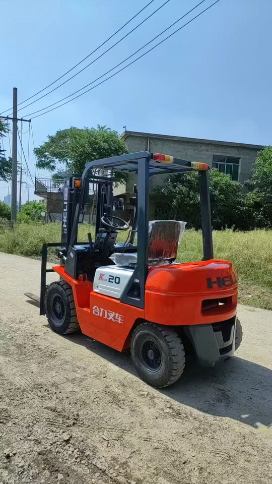 HELI Forklift K20 Click for Discount - رافعة شوكية ديزل: صور 4 HELI Forklift K20 Click for Discount - رافعة شوكية ديزل: صور 4