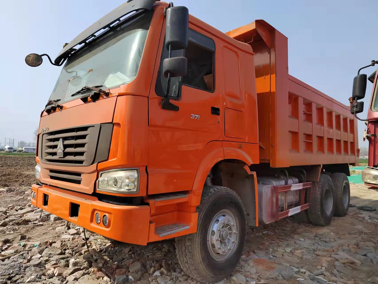 HOWO Dump Truck 6*4 371 Click Here for Discount - قلابات: صور 1 HOWO Dump Truck 6*4 371 Click Here for Discount - قلابات: صور 1
