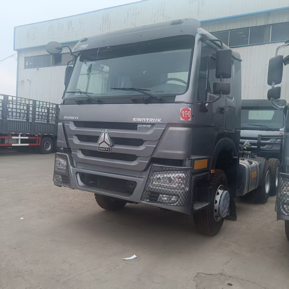 HOWO Dump Truck Unit 6✖4 Click Here for Discount - بصندوق مغلق شاحنة: صور 1 HOWO Dump Truck Unit 6✖4 Click Here for Discount - بصندوق مغلق شاحنة: صور 1