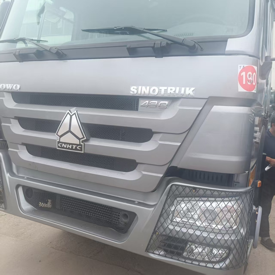 HOWO Dump Truck Unit 6✖4 Click Here for Discount - بصندوق مغلق شاحنة: صور 3 HOWO Dump Truck Unit 6✖4 Click Here for Discount - بصندوق مغلق شاحنة: صور 3