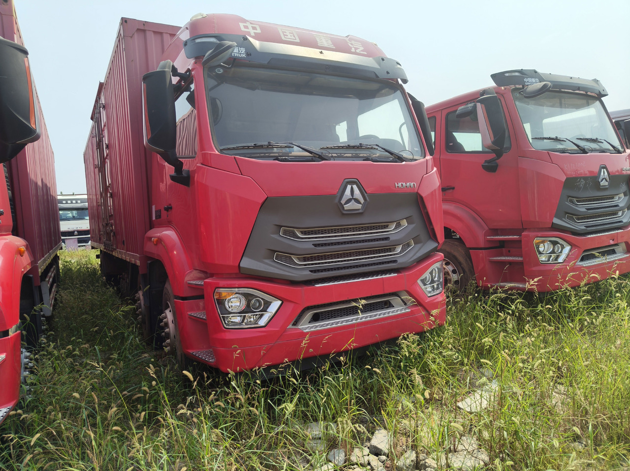 HOWO HaoHan N6 Box Truck 6*2 Click Here for Discount - بصندوق مغلق شاحنة: صور 2 HOWO HaoHan N6 Box Truck 6*2 Click Here for Discount - بصندوق مغلق شاحنة: صور 2