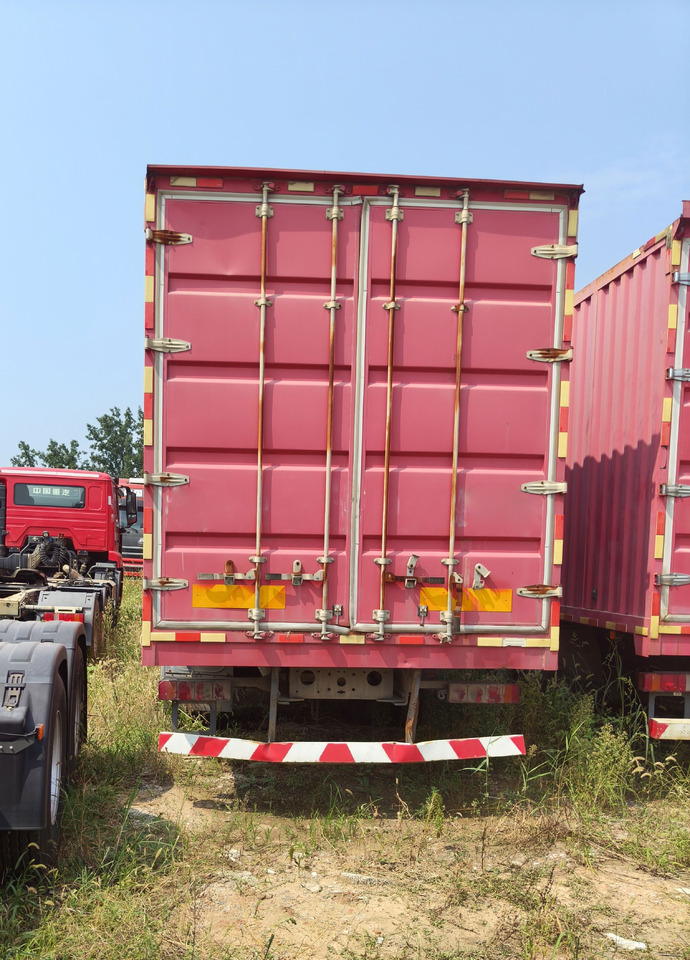 HOWO HaoHan N6 Box Truck 6*2 Click Here for Discount - بصندوق مغلق شاحنة: صور 4 HOWO HaoHan N6 Box Truck 6*2 Click Here for Discount - بصندوق مغلق شاحنة: صور 4