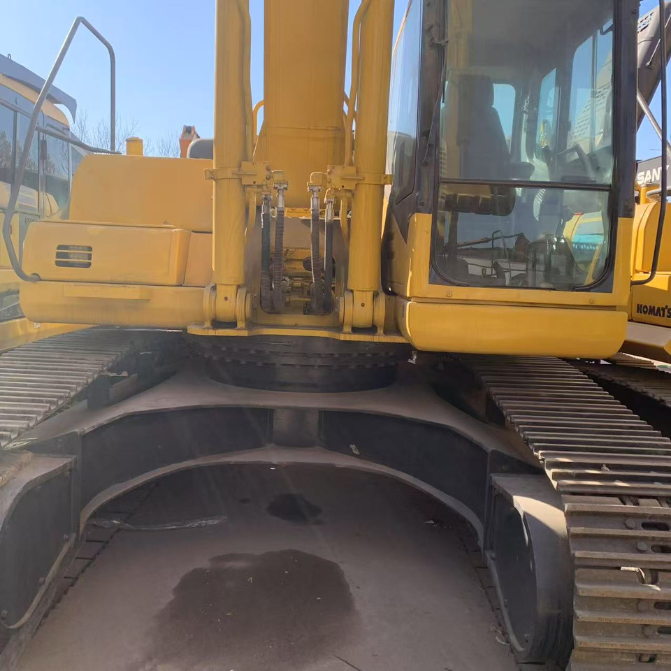 KOMATSU PC300-7 - حفارات زحافة: صور 5 KOMATSU PC300-7 - حفارات زحافة: صور 5
