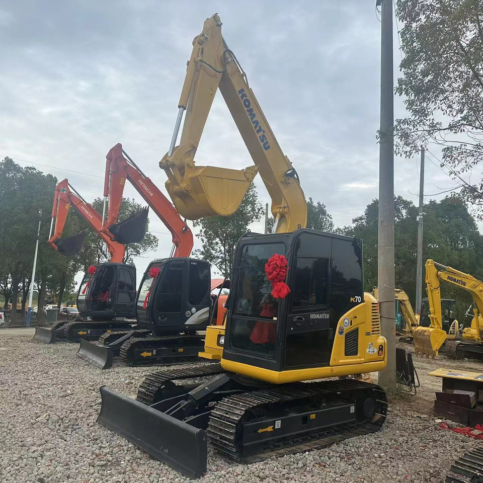 Komatsu PC70-8 Mini Excavator Good Condition - حفارة مصغرة: صور 5 Komatsu PC70-8 Mini Excavator Good Condition - حفارة مصغرة: صور 5