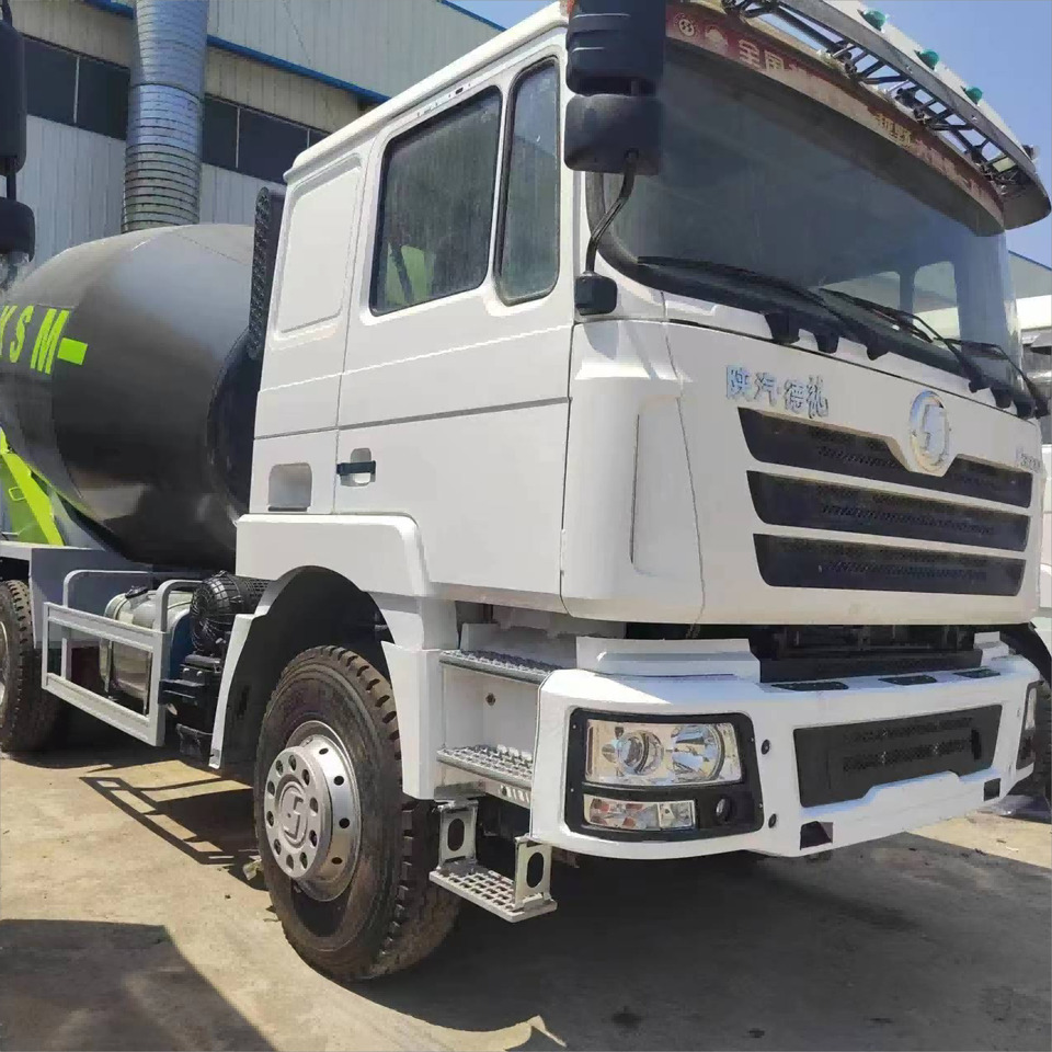 SHACMAN F3000 Cement Mixer Truck - شاحنة خلاطة خرسانة: صور 3 SHACMAN F3000 Cement Mixer Truck - شاحنة خلاطة خرسانة: صور 3