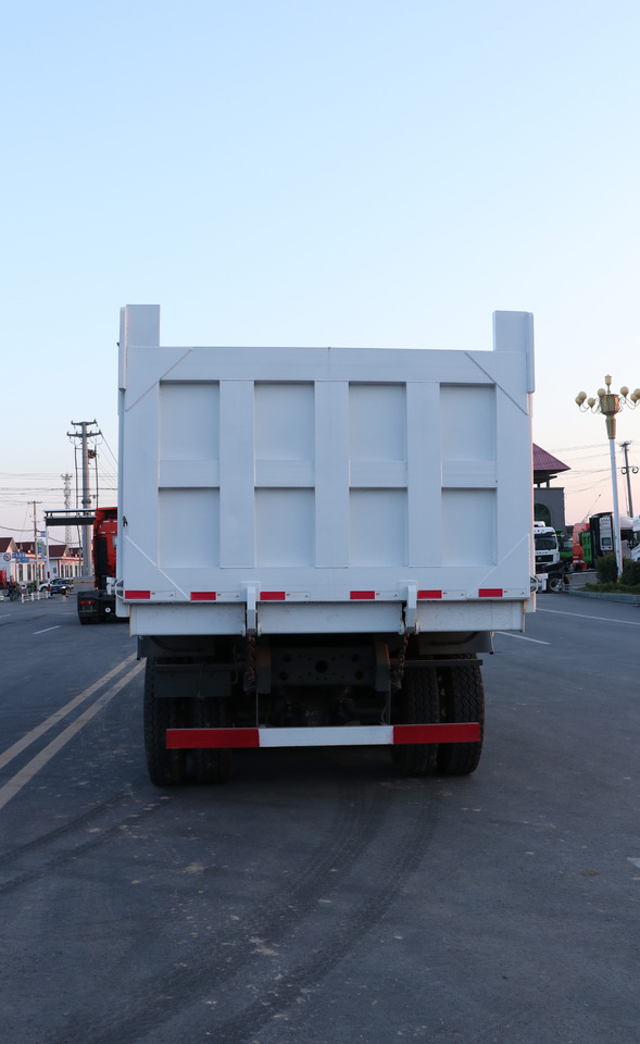 SINOTRUK Dump Truck 6x4 Click for Discount - قلابات: صور 5 SINOTRUK Dump Truck 6x4 Click for Discount - قلابات: صور 5