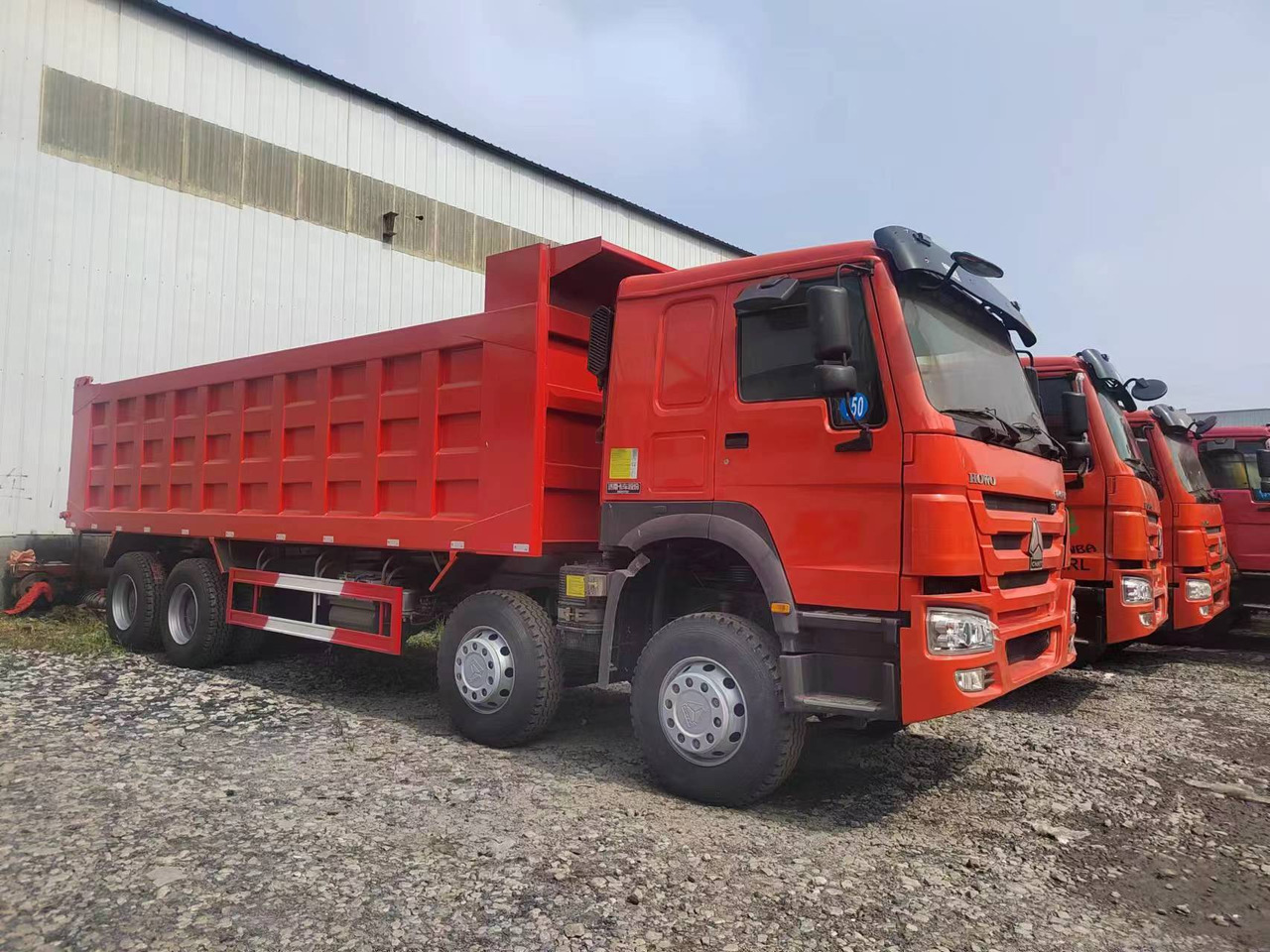 قلابات SINOTRUK HOWO 371 8X4 CLICK HERE FOR DISCOUNT: صور 1