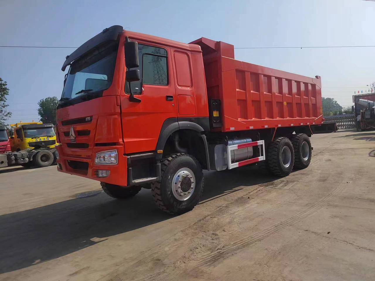 SINOTRUK HOWO 375 6X4 CLICK HERE FOR DISCOUNT - قلابات: صور 2 SINOTRUK HOWO 375 6X4 CLICK HERE FOR DISCOUNT - قلابات: صور 2