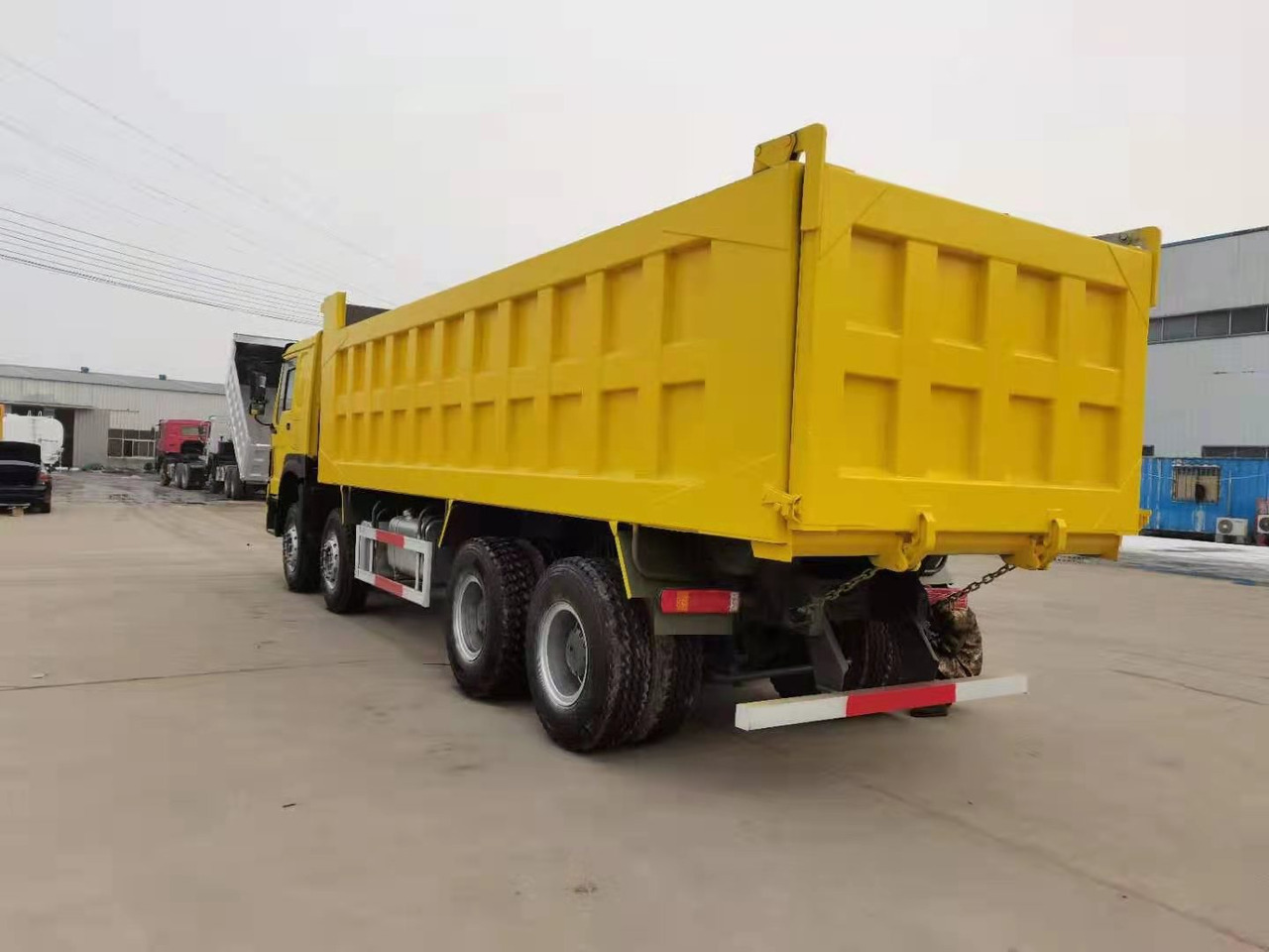SINOTRUK HOWO 375 8X4 CLICK HERE FOR DISCOUNT - قلابات: صور 3 SINOTRUK HOWO 375 8X4 CLICK HERE FOR DISCOUNT - قلابات: صور 3
