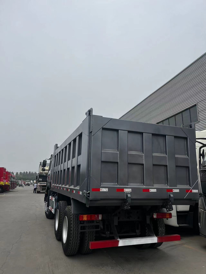 SINOTRUK HOWO 380HP Dump Truck 6x4 Click for Discount - قلابات: صور 4 SINOTRUK HOWO 380HP Dump Truck 6x4 Click for Discount - قلابات: صور 4