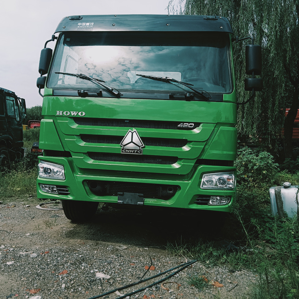 SINOTRUK HOWO 420 CLICK HERE FOR DISCOUNT - شاحنة جرار: صور 3 SINOTRUK HOWO 420 CLICK HERE FOR DISCOUNT - شاحنة جرار: صور 3