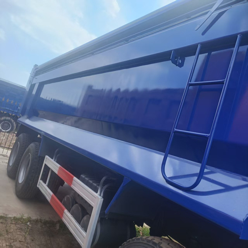 SINOTRUK HOWO NX400 8X4 - قلابات: صور 3 SINOTRUK HOWO NX400 8X4 - قلابات: صور 3