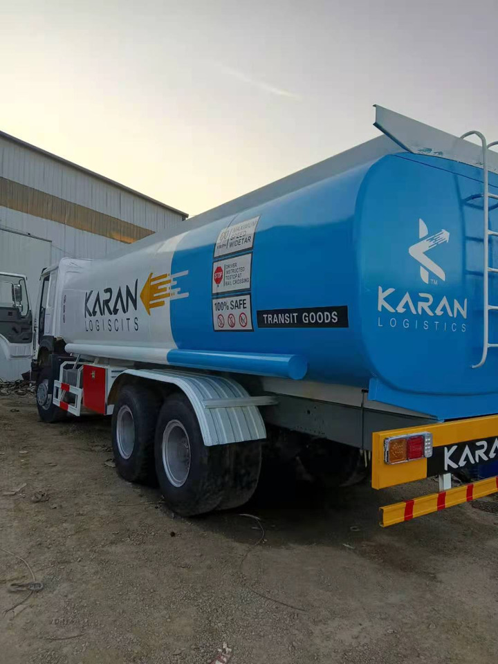 SINOTRUK Howo 371 Fuel Tanker Click Here For DISCOUNT - شاحنة صهريج: صور 5 SINOTRUK Howo 371 Fuel Tanker Click Here For DISCOUNT - شاحنة صهريج: صور 5