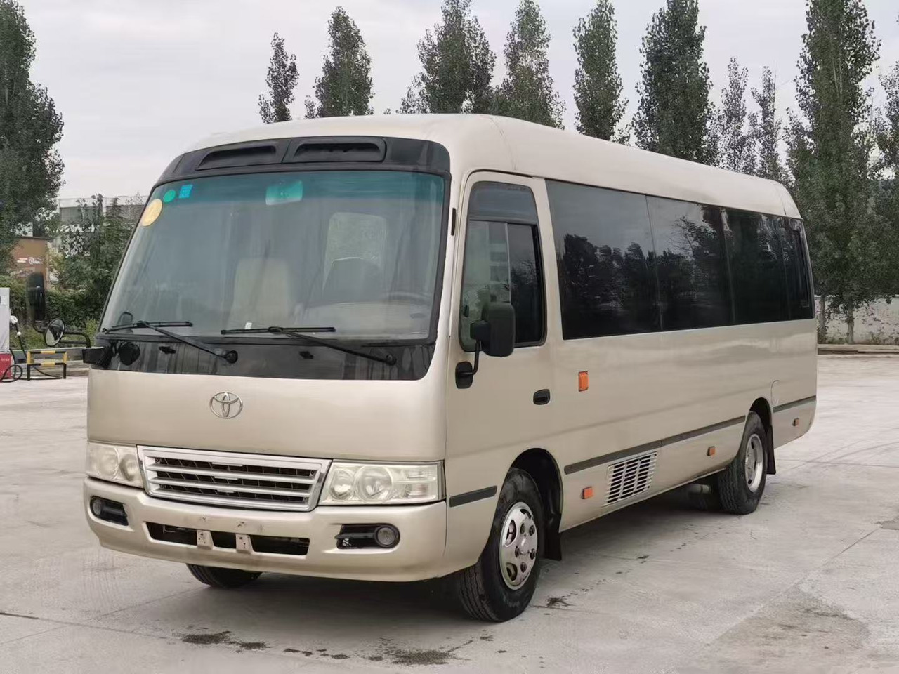 TOYOTA Coaster Mini Bus Good Conditon Automatic Doors Negotiable - صغيرة, ميكروباص: صور 2 TOYOTA Coaster Mini Bus Good Conditon Automatic Doors Negotiable - صغيرة, ميكروباص: صور 2