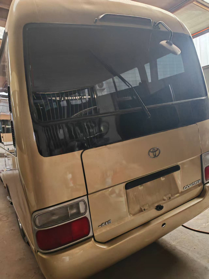 TOYOTA Coaster Mini Bus - سياحية حافلة: صور 4 TOYOTA Coaster Mini Bus - سياحية حافلة: صور 4