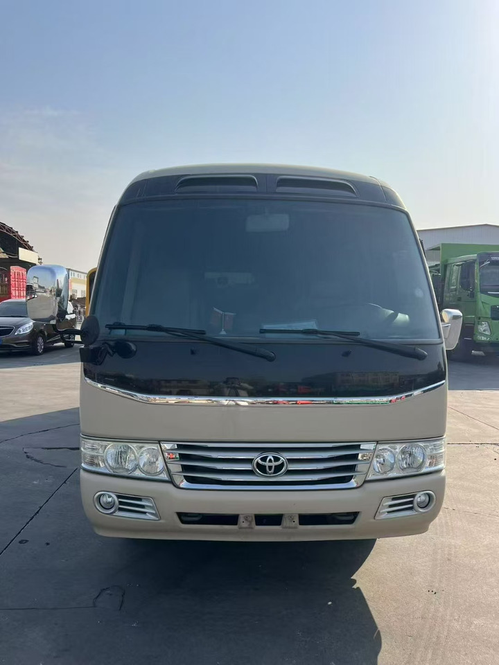 TOYOTA Mini Bus 20 Seats - سياحية حافلة: صور 2 TOYOTA Mini Bus 20 Seats - سياحية حافلة: صور 2