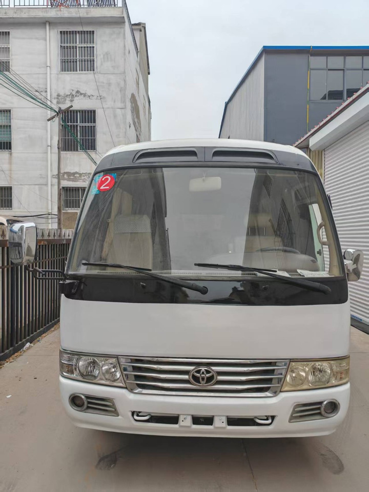 TOYOTA Mini Bus Low Mileage - سياحية حافلة: صور 2 TOYOTA Mini Bus Low Mileage - سياحية حافلة: صور 2