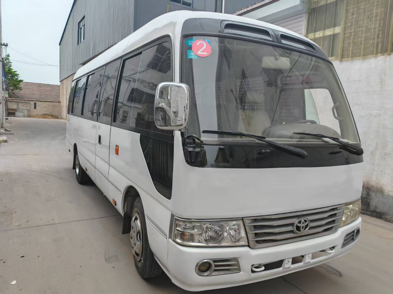 TOYOTA White Mini Bus 29 Seats Click Here for Discount - سياحية حافلة: صور 1 TOYOTA White Mini Bus 29 Seats Click Here for Discount - سياحية حافلة: صور 1