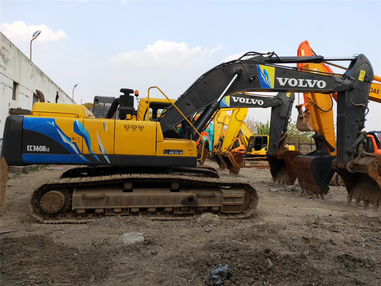 VOLVO Crawler Excavator EC360B - حفارات زحافة: صور 1 VOLVO Crawler Excavator EC360B - حفارات زحافة: صور 1
