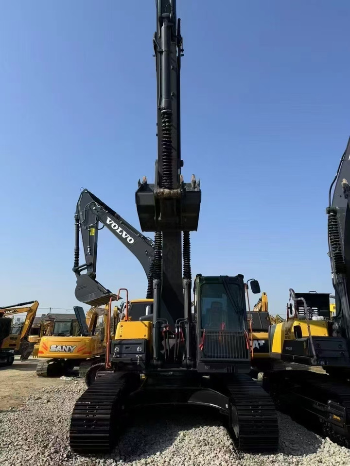 VOLVO EC240 - حفارات زحافة: صور 3 VOLVO EC240 - حفارات زحافة: صور 3