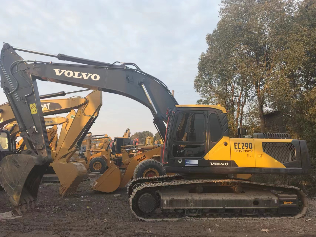 VOLVO EC290 Excavator Click for Discount - حفارة: صور 4 VOLVO EC290 Excavator Click for Discount - حفارة: صور 4