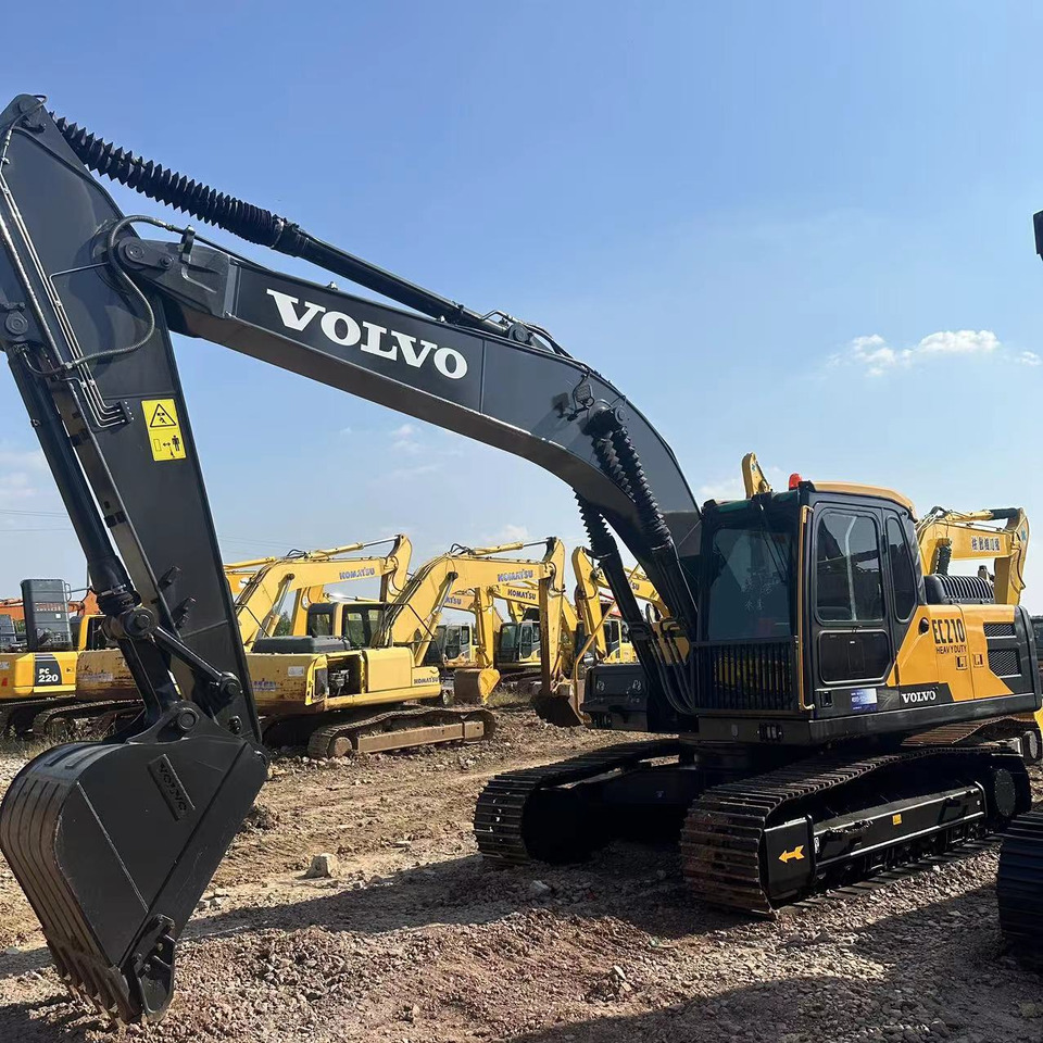 VOLVO Excavator EC210B Click for Discount - حفارة: صور 1 VOLVO Excavator EC210B Click for Discount - حفارة: صور 1