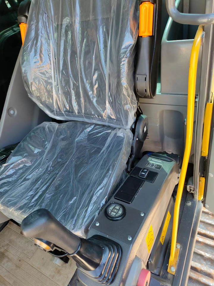 VOLVO Excavator - حفارة: صور 5 VOLVO Excavator - حفارة: صور 5