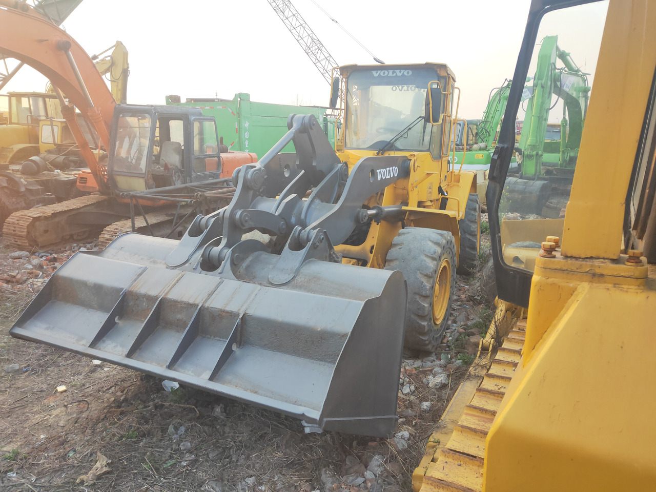 Volvo Wheel Loader Volvo L70E Click Here for Discount - اللودر بعجل: صور 5 Volvo Wheel Loader Volvo L70E Click Here for Discount - اللودر بعجل: صور 5