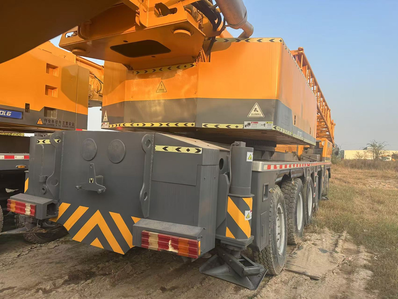 الرافعة XCMG Crane QY100: صور 7 الرافعة XCMG Crane QY100: صور 7