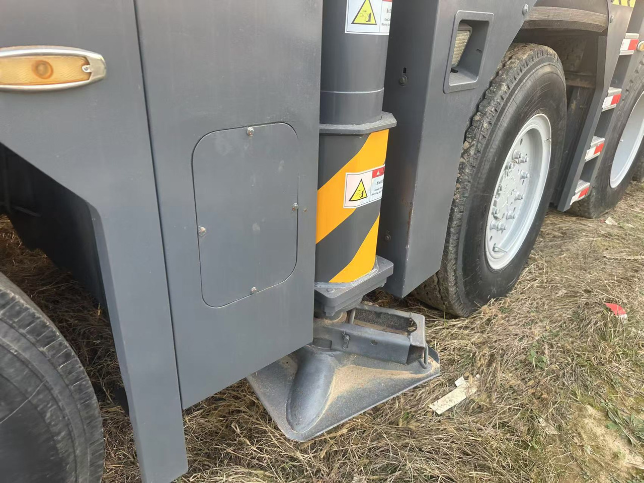 الرافعة XCMG Crane QY100: صور 13 الرافعة XCMG Crane QY100: صور 13