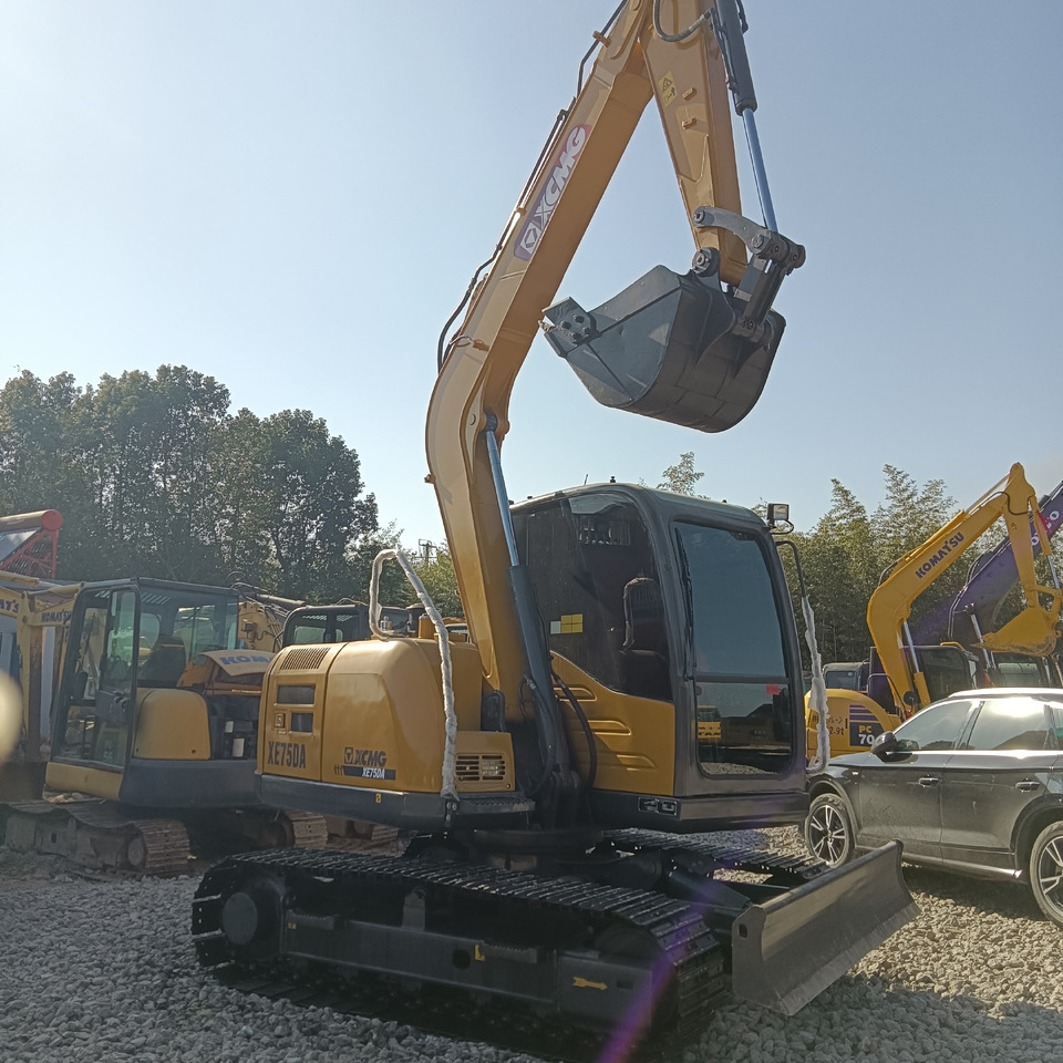 XCMG XE75DA - حفارات زحافة: صور 3 XCMG XE75DA - حفارات زحافة: صور 3