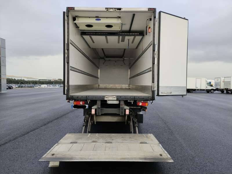 Camion Porteur FRIGO 19 TONNES 320 CV HAYON CAISSE LAMBERET BI TEMP GROUPE CARRIER SUPRA 1150 - - مبردة شاحنة: صور 5 Camion Porteur FRIGO 19 TONNES 320 CV HAYON CAISSE LAMBERET BI TEMP GROUPE CARRIER SUPRA 1150 - - مبردة شاحنة: صور 5