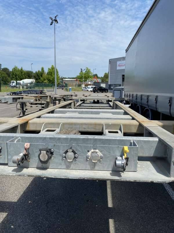 Semi-remorque 3 Essieux 38 TONNES CHARIOT COULISSANT - شاحنات الحاويات/ جسم علوي قابل للتغيير نصف مقطورة: صور 2 Semi-remorque 3 Essieux 38 TONNES CHARIOT COULISSANT - شاحنات الحاويات/ جسم علوي قابل للتغيير نصف مقطورة: صور 2