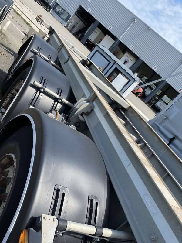 Semi-remorque 3 Essieux 38 TONNES CHARIOT COULISSANT - شاحنات الحاويات/ جسم علوي قابل للتغيير نصف مقطورة: صور 4 Semi-remorque 3 Essieux 38 TONNES CHARIOT COULISSANT - شاحنات الحاويات/ جسم علوي قابل للتغيير نصف مقطورة: صور 4