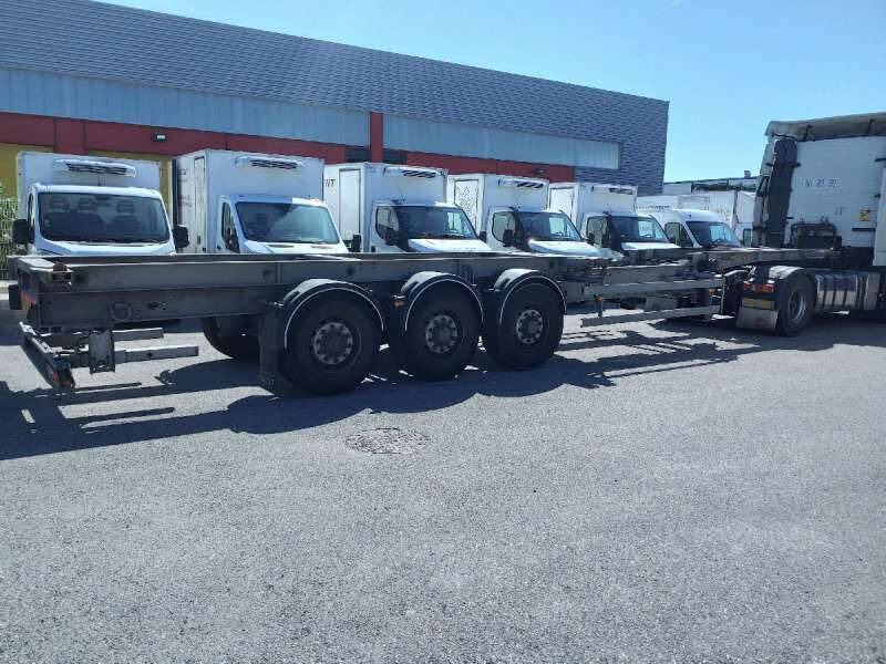 Semi-remorque 3 Essieux 38 TONNES CHARIOT COULISSANT - شاحنات الحاويات/ جسم علوي قابل للتغيير نصف مقطورة: صور 1 Semi-remorque 3 Essieux 38 TONNES CHARIOT COULISSANT - شاحنات الحاويات/ جسم علوي قابل للتغيير نصف مقطورة: صور 1