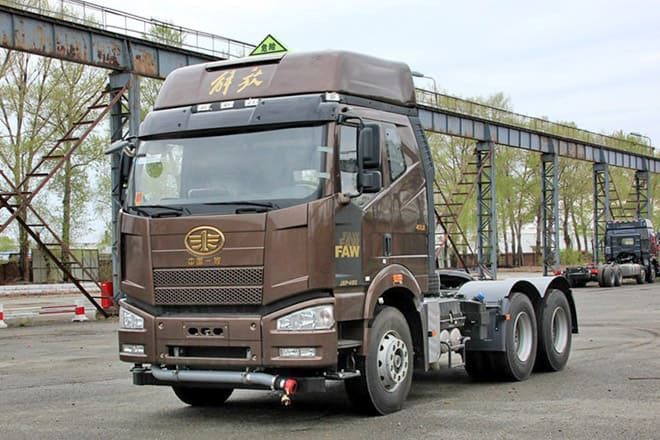 FAW Faw J6P 390 Truck New Model for Sale in Djibouti - شاحنة جرار: صور 1 FAW Faw J6P 390 Truck New Model for Sale in Djibouti - شاحنة جرار: صور 1