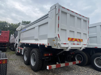 SHACMAN Shacman Tipper Truck for Sale in Jamaica - شاحنة: صور 4 SHACMAN Shacman Tipper Truck for Sale in Jamaica - شاحنة: صور 4