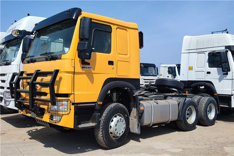 SINOTRUK CNHTC Howo Truck Tractor 400 HP 10 Wheeler for Sale In Malawi - شاحنة جرار: صور 1 SINOTRUK CNHTC Howo Truck Tractor 400 HP 10 Wheeler for Sale In Malawi - شاحنة جرار: صور 1