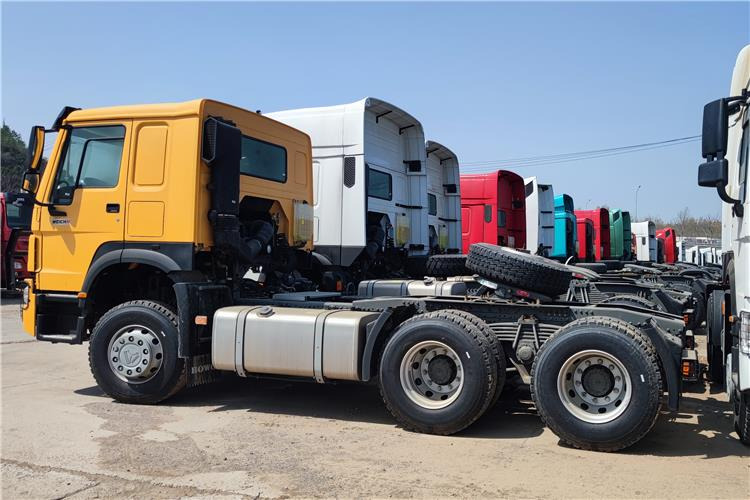 SINOTRUK CNHTC Howo Truck Tractor 400 HP 10 Wheeler for Sale In Malawi - شاحنة جرار: صور 2 SINOTRUK CNHTC Howo Truck Tractor 400 HP 10 Wheeler for Sale In Malawi - شاحنة جرار: صور 2