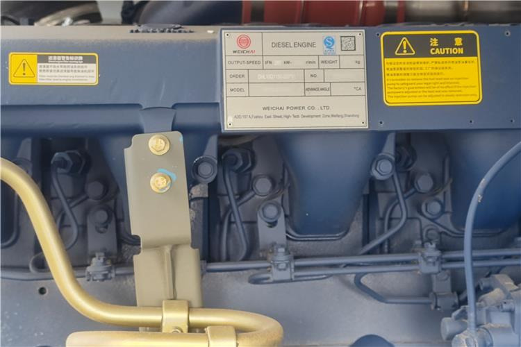 SINOTRUK Howo NX Truck Tractor 6x4 380hp Price for Sale In Tanzania - شاحنة جرار: صور 4 SINOTRUK Howo NX Truck Tractor 6x4 380hp Price for Sale In Tanzania - شاحنة جرار: صور 4