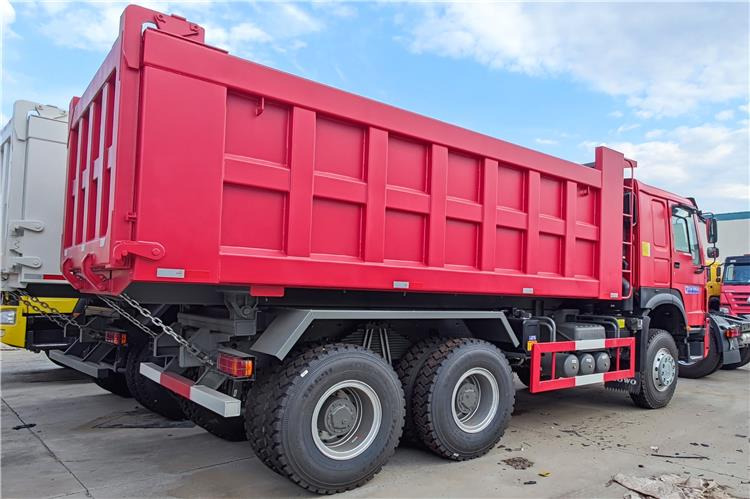 SINOTRUK Used Howo 340 Tipper Truck 6x4 for Sale Price In Senegal - قلابات: صور 2 SINOTRUK Used Howo 340 Tipper Truck 6x4 for Sale Price In Senegal - قلابات: صور 2