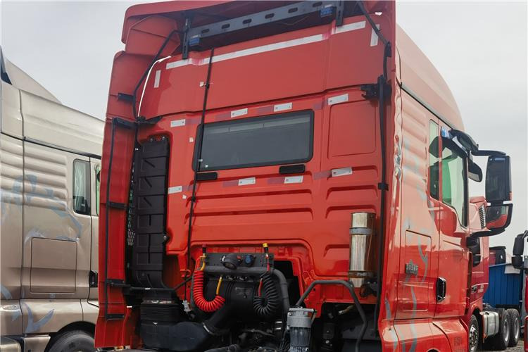 Sinotruk Second Hand Sitrak G7 540 Truck Tractor for Sale In Tanzania - شاحنة جرار: صور 2 Sinotruk Second Hand Sitrak G7 540 Truck Tractor for Sale In Tanzania - شاحنة جرار: صور 2
