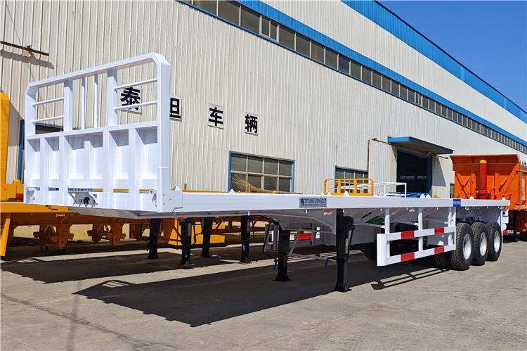 TITAN 13m Semi Truck Flatbed Trailer For Sale In Nigeria - الشاسية نصف مقطورة: صور 1 TITAN 13m Semi Truck Flatbed Trailer For Sale In Nigeria - الشاسية نصف مقطورة: صور 1